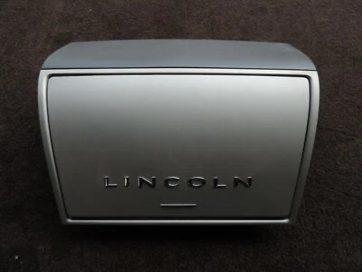 Lincoln Aviator Dash 2003-05 compartimento de radio bisel cubierta plateada Foto 1 de 4