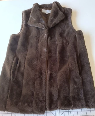 Chaleco Marc New York Andrew Marc Imitación Piel Marrón Para Mujer Mediano Súper Suave Foto 1 de 4