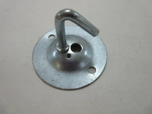 Niglon Galvanised Conduit Hook Plates _(Sold in packs of 4) HP10G - Picture 1 of 1