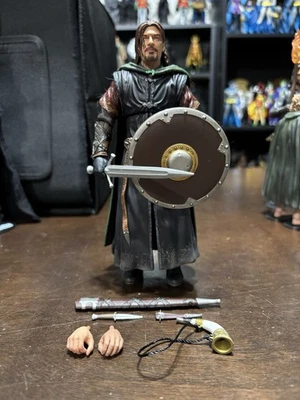 Figura de acción completa Diamond Select “El Señor de los Anillos” Boromir Deluxe 7” Foto 1 de 4