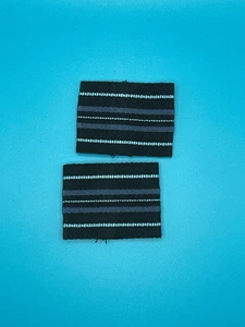 Líder del Escuadrón de la Real Fuerza Aérea de la RAF (Sqn Ldr) Diapositivas de Rango (Par) - Imagen 1 de 1