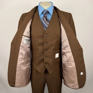 Tuta vintage Elderado uomo 42 giacca lunga 35 pantaloni senza orlo anni 70 discoteca tempo libero NOS - Foto 1 di 24
