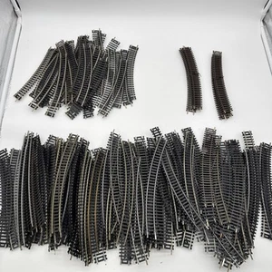 145pc VTG Atlas/tyco HO Scale Snap Track Rail Curve Lot - 15”R & 18”R & 22R - Picture 1 of 13