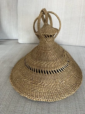 Sombrero tradicional nativo africano Basotho tejido cono de paja Foto 1 de 4