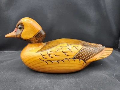 VTG Wood Hand Carved Bufflehead Duck Decoy Glass Eye Signed '88 Lodge Cottage - Image 1 of 4