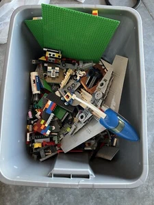 Lego Lot 18 Pfund Pfund verschiedene Stücke - Bild 1 von 1