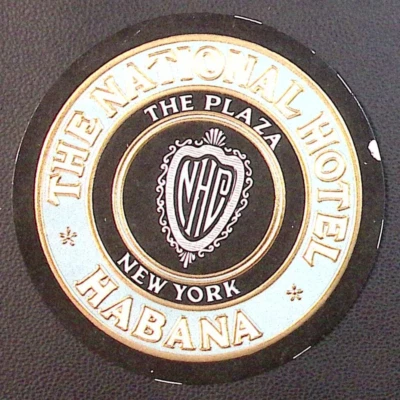 Etiqueta de equipaje vintage The National Hotel Habana Plaza New York dorada en relieve Foto 1 de 2