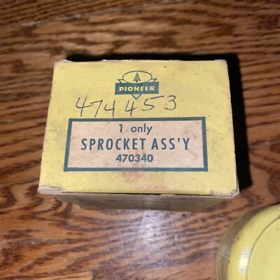 Pioneer Vintage Nos 474453 Sprocket Assembly  - Image 1 of 4