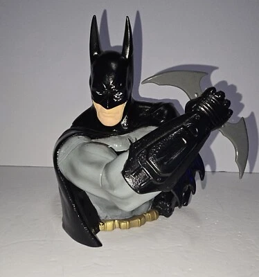 Arkham Asylum Batman PX 2014 Bust Bank Foto 1 de 3
