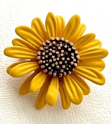 Matte Yellow Sunflower Brooch   Box included - Image 1 of 4