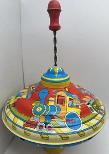 Vintage 50er Ohio Kunst Zinn Litho Kreisel Holzgriff Zug groß 9"x11" funktioniert - Bild 1 von 13