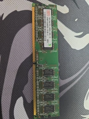 Hynix HYMP112U64CP8-Y5 AB-C 1GB DDR2-667  PC2-5300U RAM - Image 1 of 2