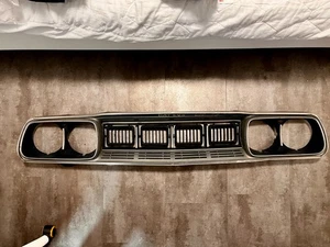 1973 Datsun 610 Vintage Front Grille OEM Genuine USED - Picture 1 of 12