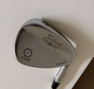 Titleist VOKEY SM5 Sand Zeppa 56°/10° S-GRIND, Zeppa-Flex Acciaio Uomo Mano Destra - Foto 1 di 12