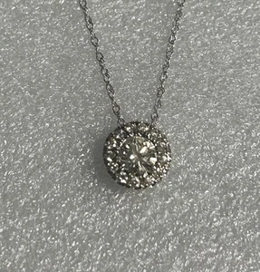 1 Ct Total Weight Lab Grown Diamond Cluster Pendant Necklace Set in 14k Gold - Picture 1 of 5