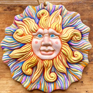Handpainted Sun 7" Terracotta Sun Wall Plaque Signed One of a Kind Americana Art - Picture 1 of 10