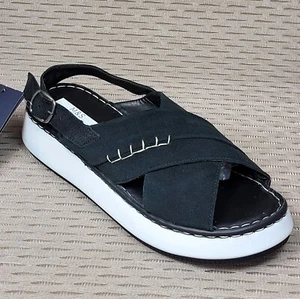 M&S Real SUEDE Crossover Chunky FLATFORM SANDALS ~ Size 7 ~ BLACK (rrp £55) - Picture 1 of 5