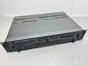 Tascam MD-CD1B MK II Professional CD players and MD recorders Equipped with XLR - Picture 1 of 2