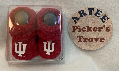 Indiana University Baby Booties, IU Hoosiers 3-6 months, Baby Socks Cover
