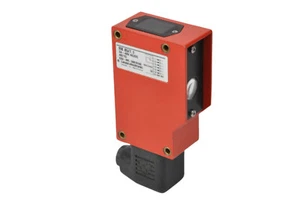 LEUZE ELECTRONIC photoelectric sensor RK 85/7.1, 50019140, RK85/7.1, 19140 - Picture 1 of 6