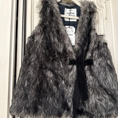 Zara Kids Outer Wear Faux Fur Vest Size 6/7 Girls - Image 1 of 4
