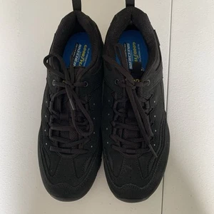 Skechers Good Year Engineered by Kasey Moja women’s 10 Black Sneakers Grip Shoes - Picture 1 of 10