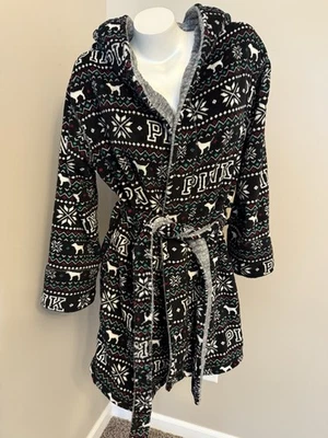 Victoria's Secret розовый плюшевый халат XS/S с капюшоном двусторонний Fair Isle черный или серый - Изображение 1 из 4
