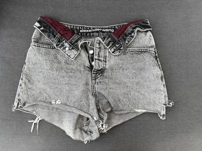 Pantalones cortos Alexander Wang Bite, talla 27 Foto 1 de 2