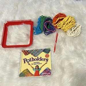 Potholders and Other Loopy Projects 100% Klutz Certified Book Frame Loops - Picture 1 of 4