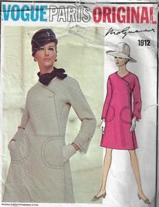 1968 Vintage VOGUE Sewing Pattern B36" MOD DRESS (1868) By Molyneux - Picture 1 of 2