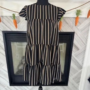 Flying Tomato gestreiftes Stufenkleid Rüschenärmel Freizeit schwarz hellbraun Gr. M - Bild 1 von 3