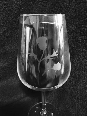 Etched Wine Glass - Thistle ***CHECK ITEM DESCRIPTION ***