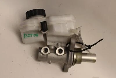 BMW M235I XDRIVE F44 2020-2021 freno de potencia cilindro maestro con tanque OEM Foto 1 de 4