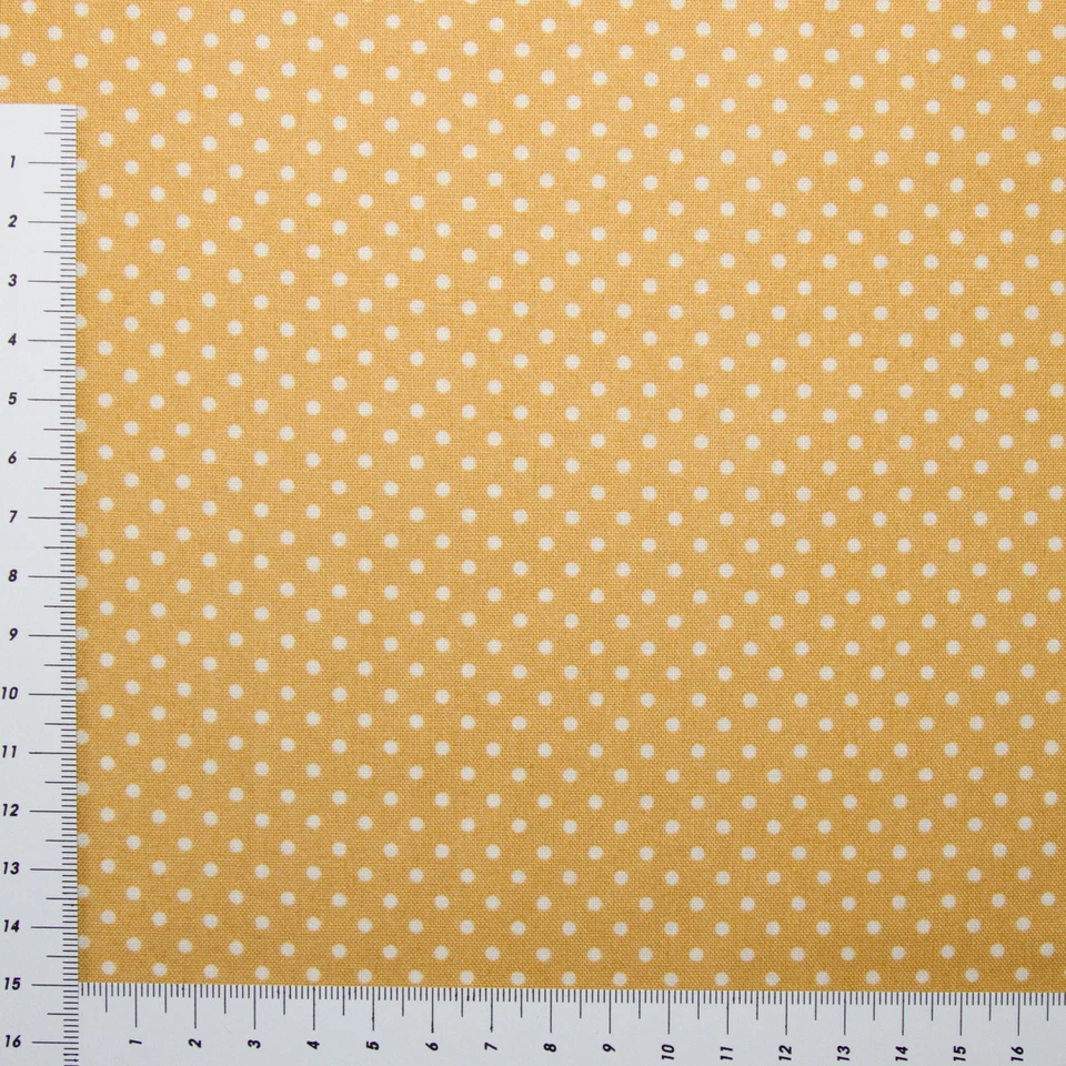 MAKOWER UK Patchwork Weiße Pünktchen auf Senf / Ocker Serie Spot 100% BW Stoffe (0569)