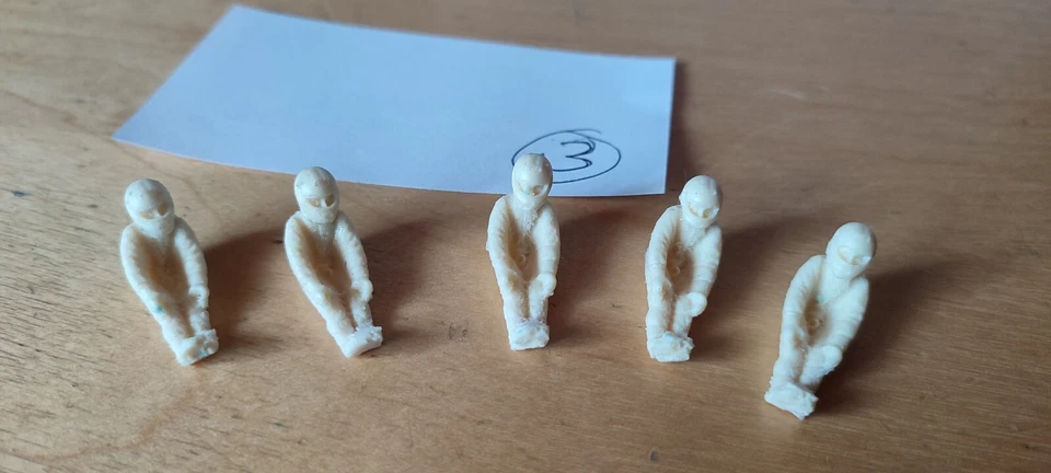 1/43 SET 5 PILOTI F1 DIORAMA RESINA  - Immagine 1 di 1