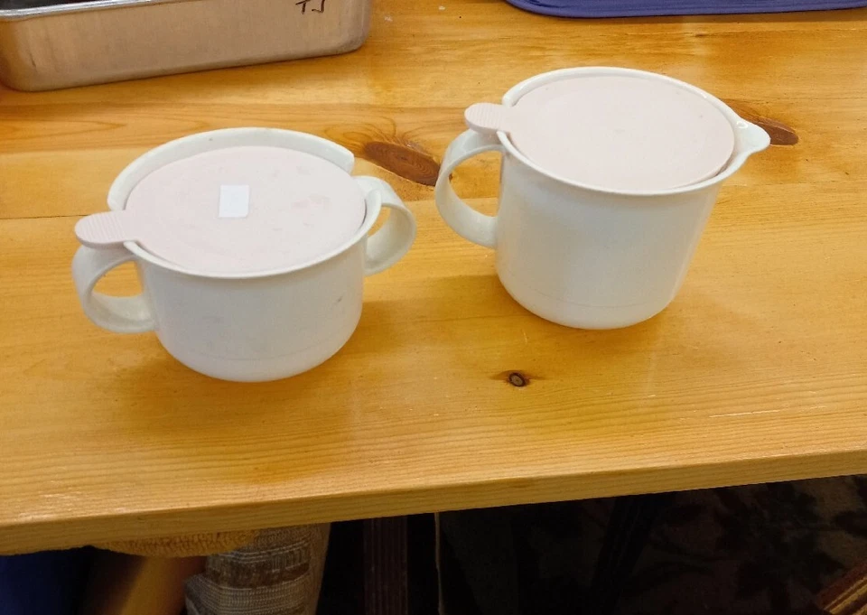 Tupperware Sugar Bowl 2310A and Creamer 2309A with Flip Pale Pink Lids 2311A Set - Image 1 of 1