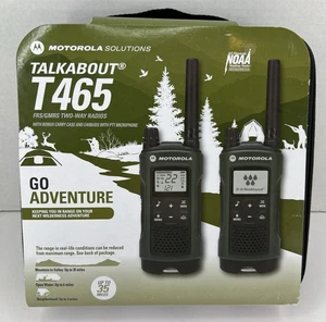 Motorola Talkabout T465 Rechargeable Two-Way Radio Green X2 Brand New - Picture 1 of 3