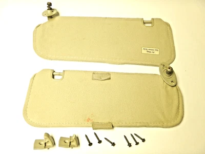 1991 1992 1993 1994 1995 Saturn SL1 SL2 SL Left Right Sun Visor Driver Passenger - Image 1 of 4