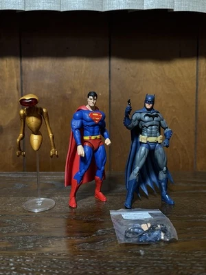 Figura de acción coleccionables DC Comics Icons Superman y Batman LO ÚLTIMO 🔥 con Kelex Foto 1 de 3
