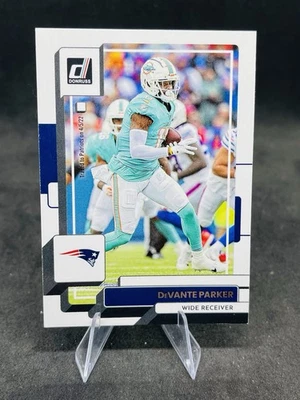 2022 Donruss #122 DeVante Parker New England Patriots Football Card - Image 1 of 2
