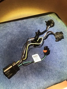 25962806 Genuine GM Headlamp Wiring Harness (2007-2014 Chevrolet Silverado) - Picture 1 of 7