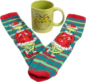 TAZZA GRINCH 320 ML CON CALZINI TAGLIA 38-42 ORIGINALE DA COLAZIONE NATALE - Foto 1 di 3