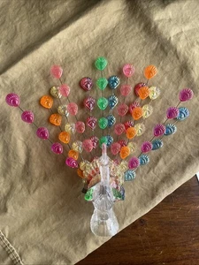 "Figura de plástico azul iridiscente de pavo real vintage de los años 60 7,5"" hecha en Hong Kong" - Imagen 1 de 14