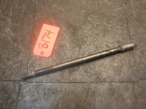 1984 HONDA 200X ATC FRONT AXLE BOLT 8174 - Imagen 1 de 2