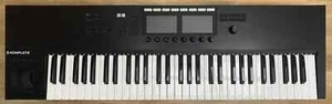 Sehr gut erhaltenes, voll funktionsfähiiges KOMPLETE KONTROL S61 MK2 - Bild 1 von 4