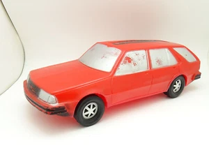 Vari Plastica Morbida 1/12 - RENAULT 18 Break Rosso - Foto 1 di 5