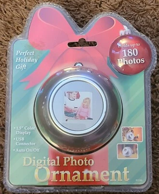 Digital Photo Ornament Holds 180 Pictures 1.5" Color Dislplay USB Connector New - Image 1 of 2