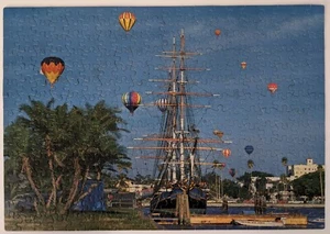 Vintage Little Big Ben ST. PETERSBURG, FLORIDA 300 pc Jigsaw Puzzle balloons MB - Picture 1 of 12
