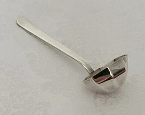 Vintage Silver Plate Octagonal 7-1/2” Sauce / Gravy Ladle - Picture 1 of 7