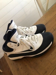 ✨Nike High Top Elite Men’s Size 7.5 Navy And White✨ - Picture 1 of 3